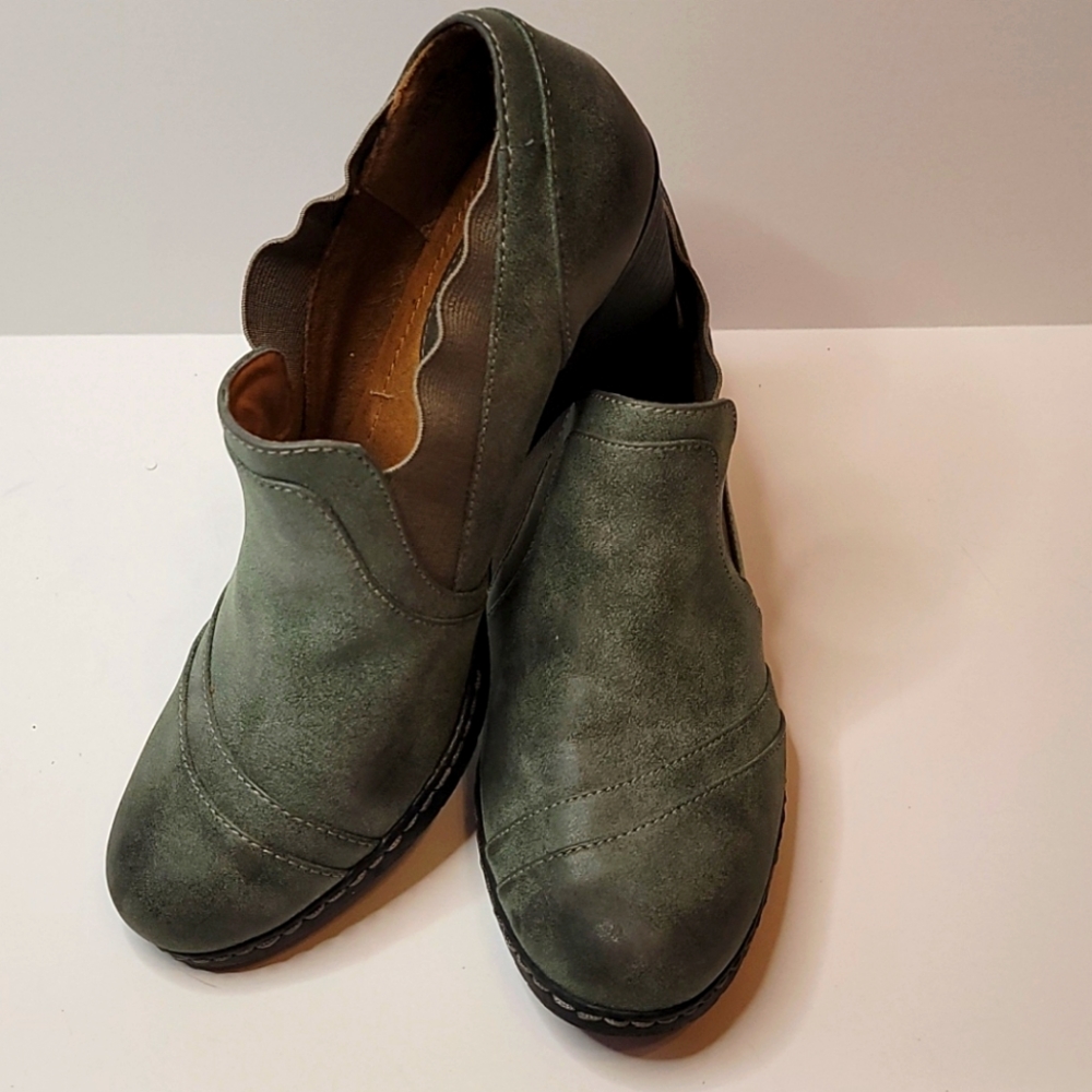 Distressed Grey booties